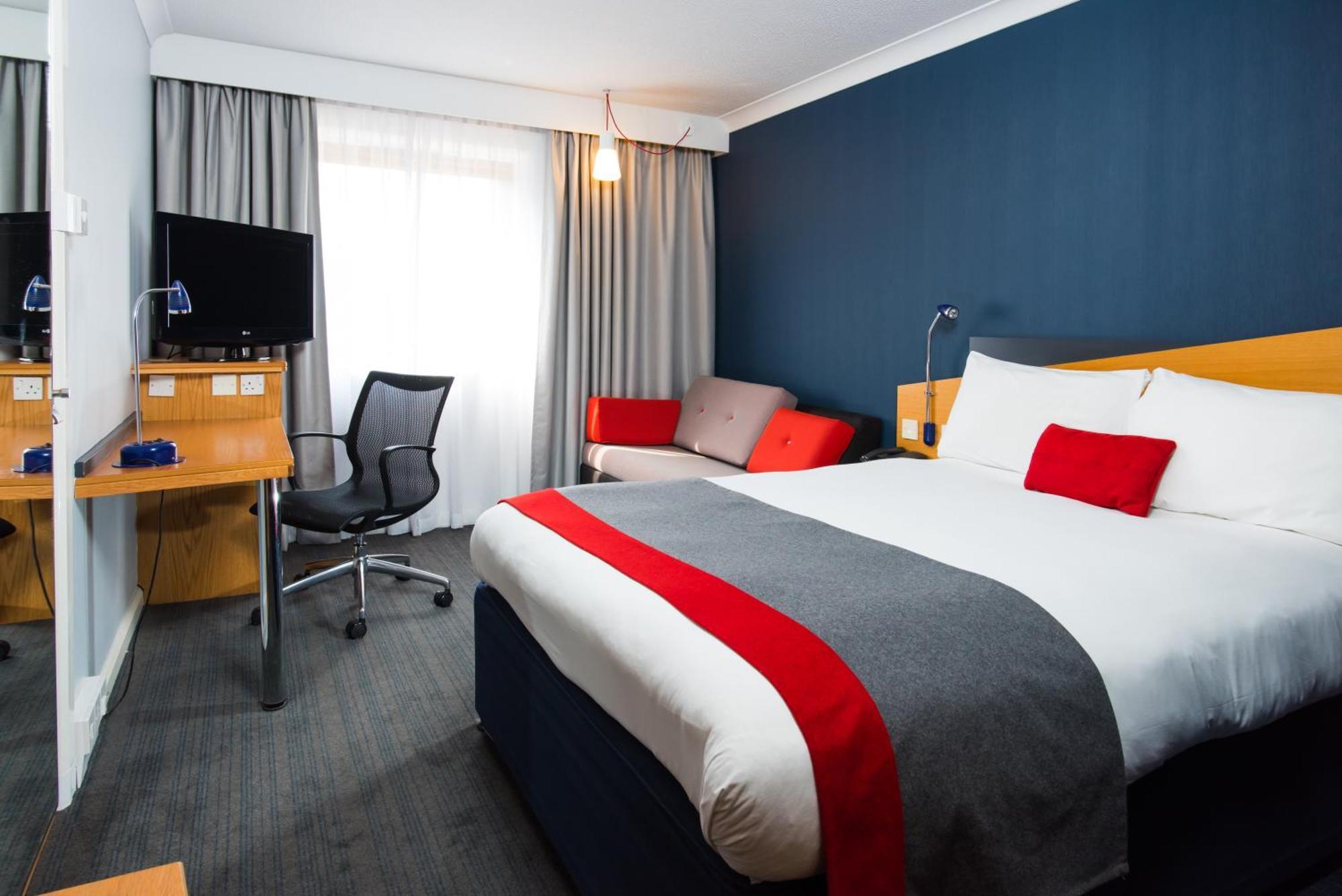 Holiday Inn Express Derby Pride Park By Ihg Exterior foto